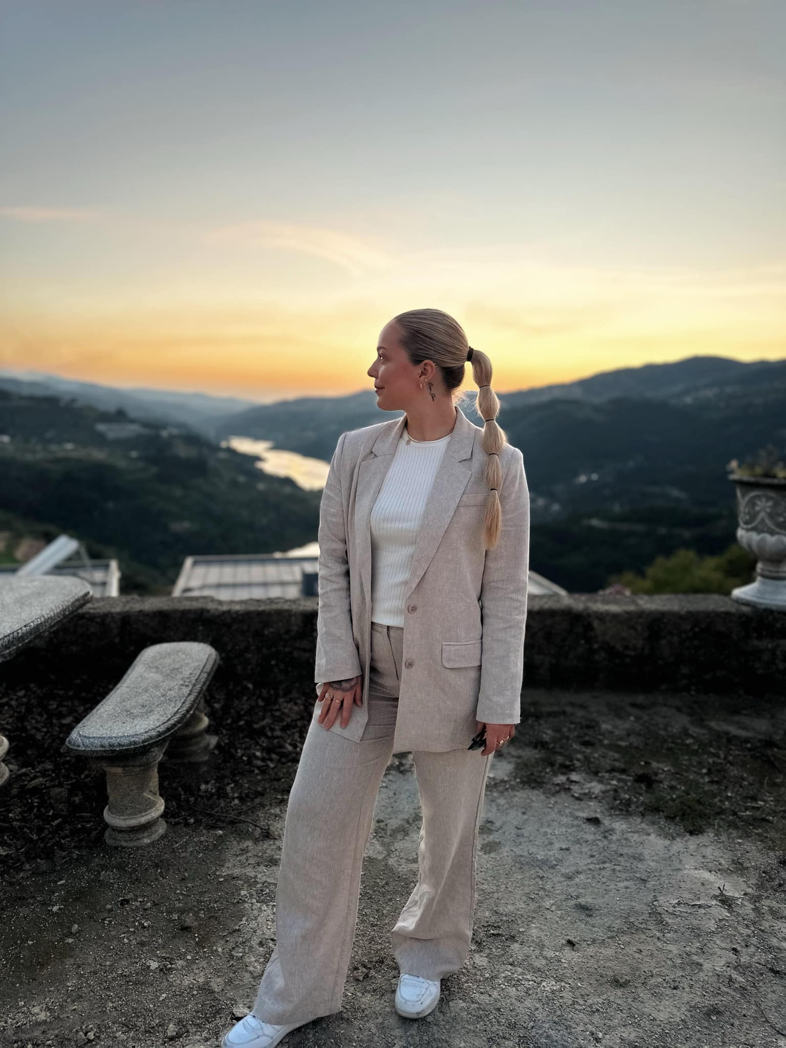 Tania Blazer - Beige/ Nomad